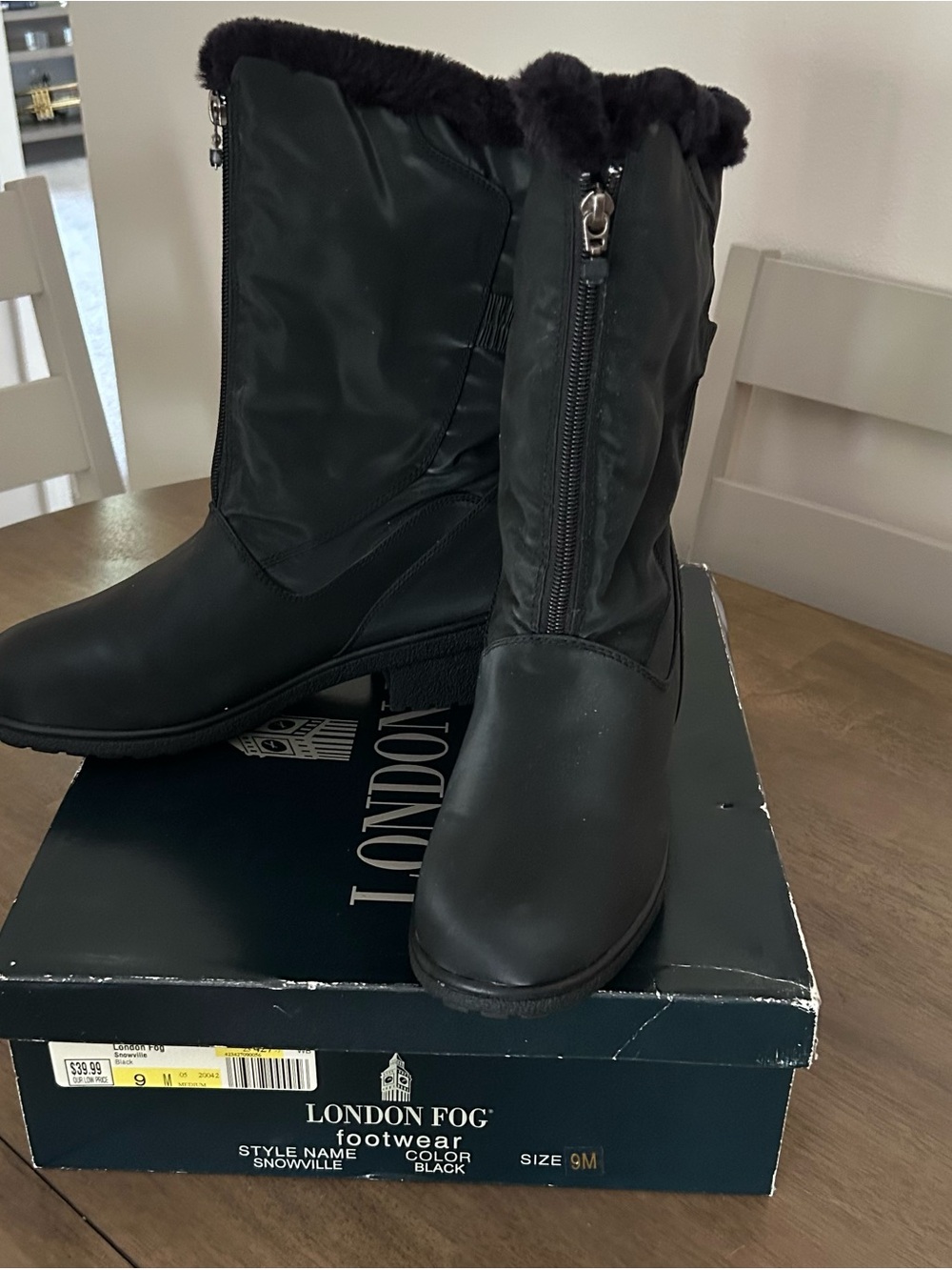 Vintage London Fog Black Women's Winter Zip-Front Faux Fur Boots
